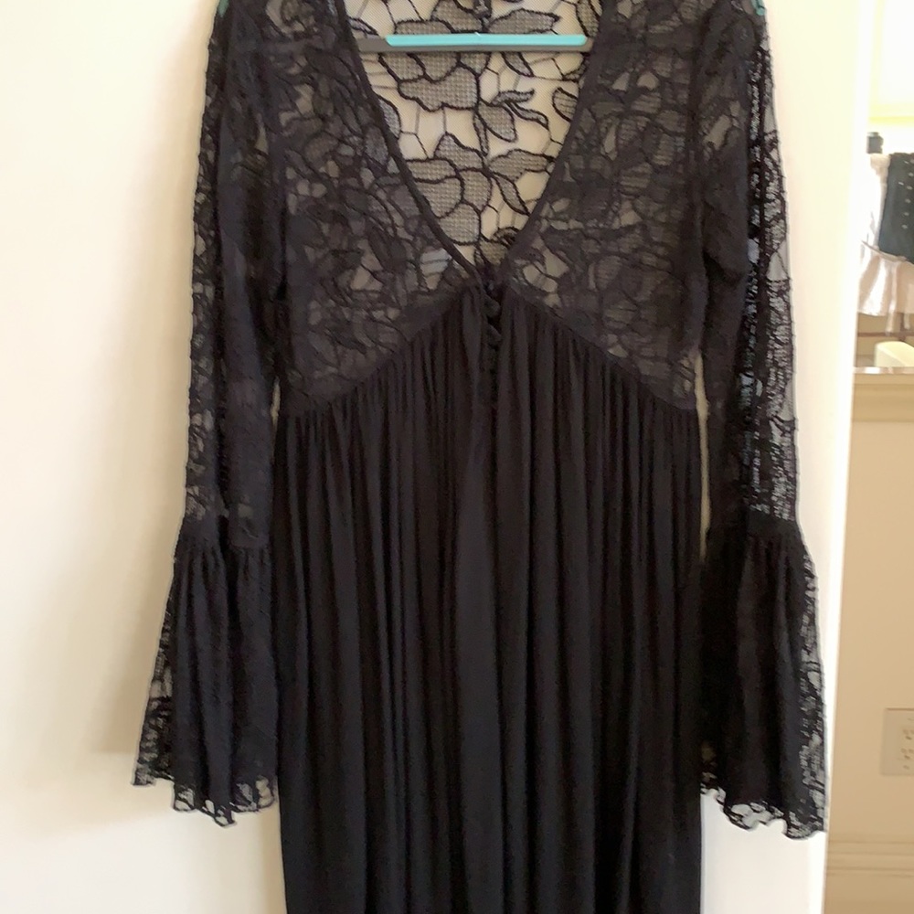 Romeo&Juliet Couture Black Midi Dress Size Small